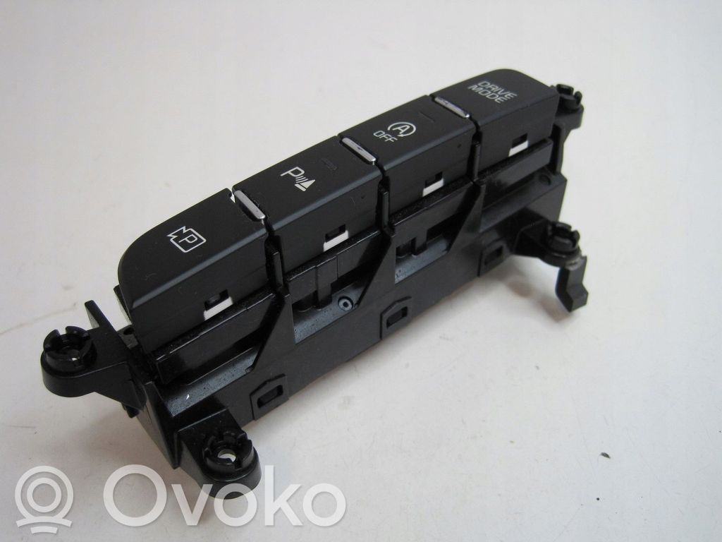 KIA Ceed Unidad de control de la consola central 
