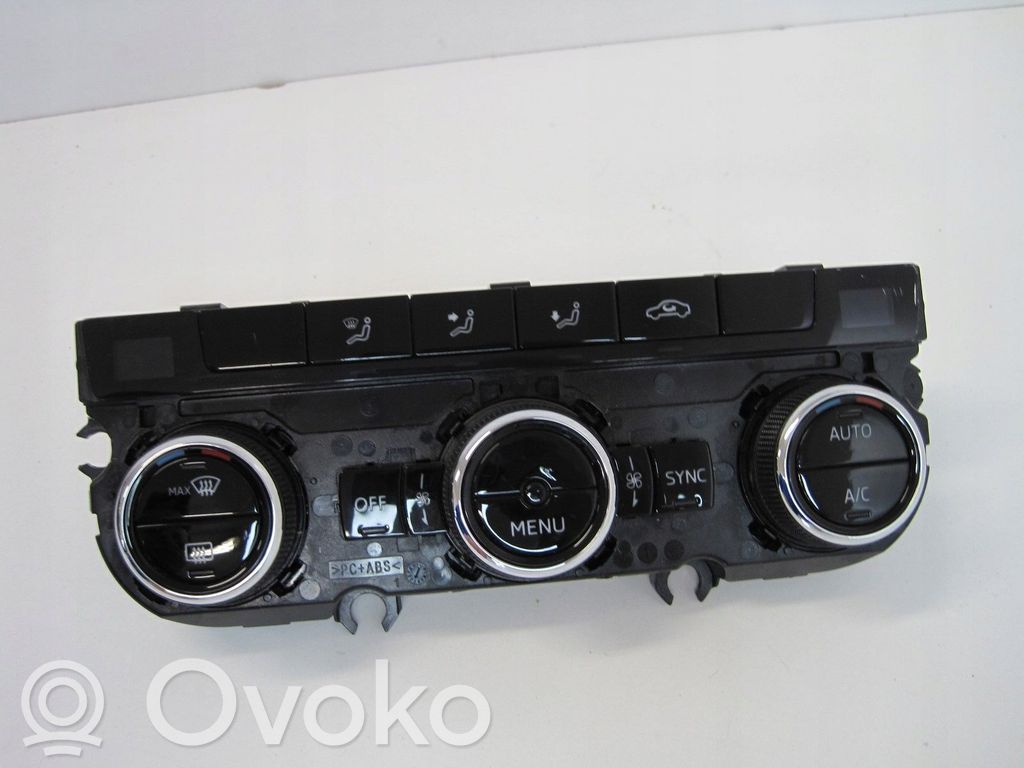 Volkswagen Transporter - Caravelle T1 Central console control unit 