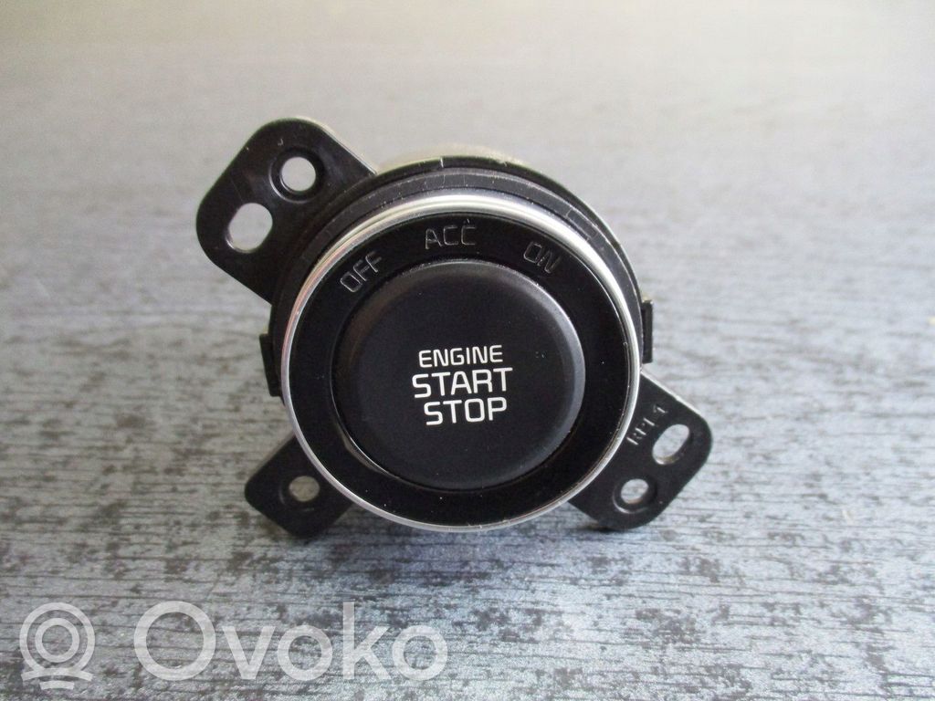 KIA Carens IV Central console control unit 