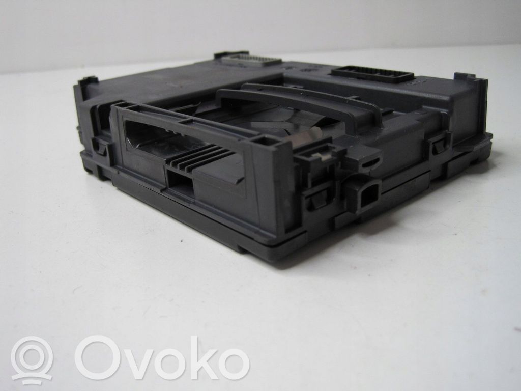Renault Clio IV Audio system kit 