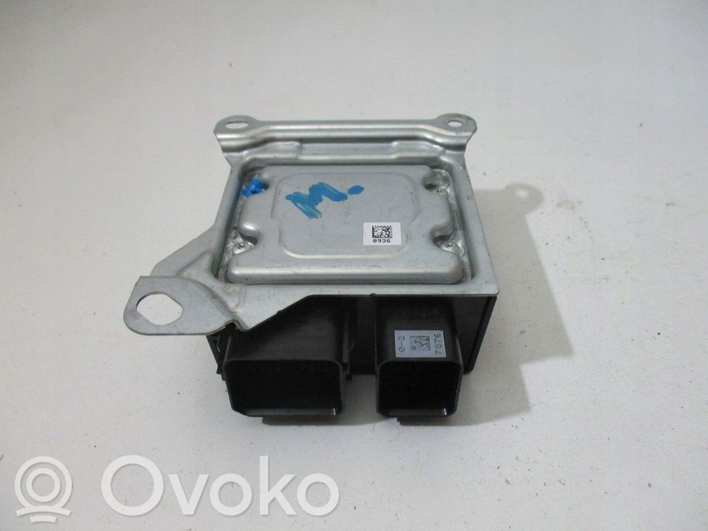 Audio system kit   AM5T14B321BE