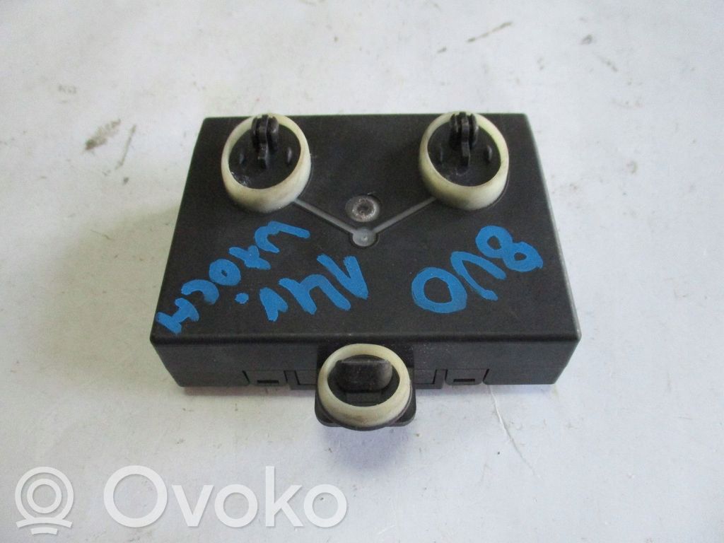 Audi A3 S3 A3 Sportback 8P Audio system kit 