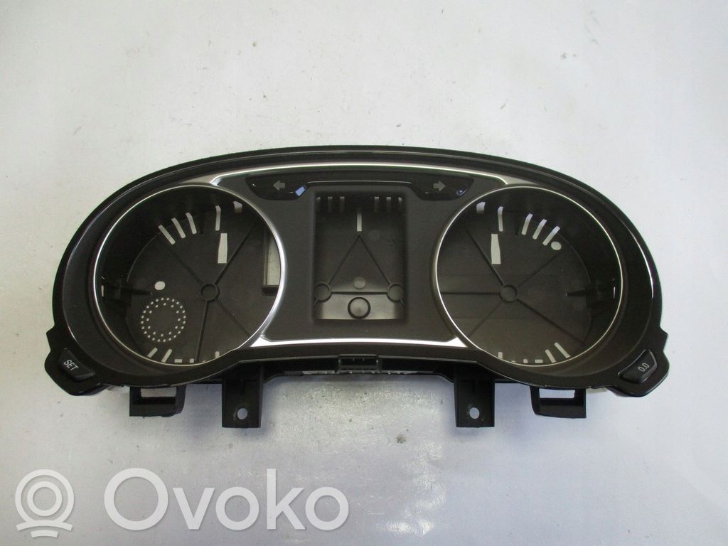 Audi A1 Speedometer (instrument cluster) 