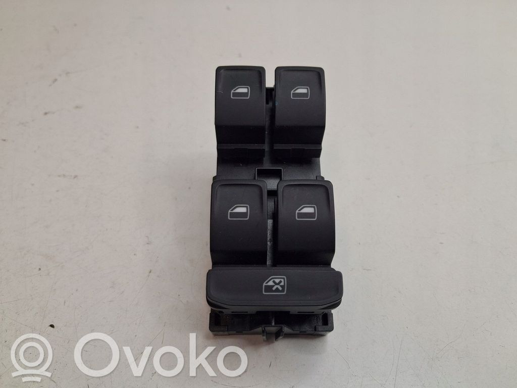 Skoda Rapid (120G, 130G, 135G) Central console control unit 