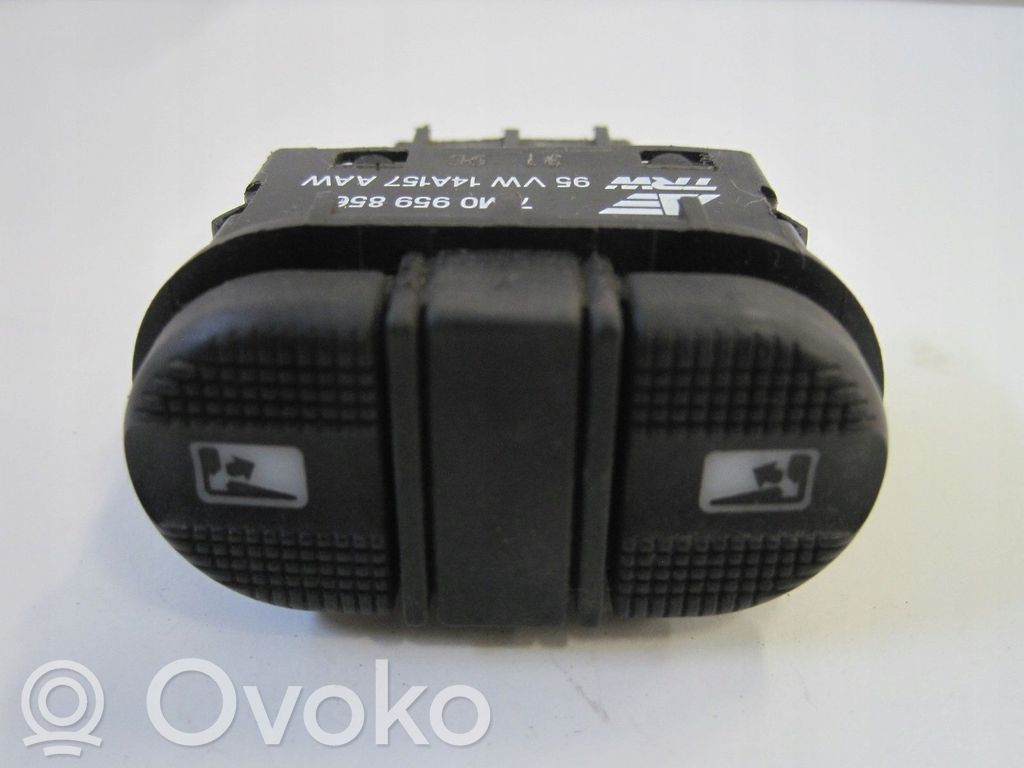 Central console control unit   7M0959856