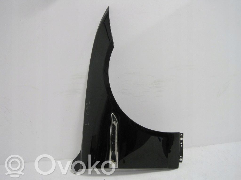 Jaguar XE Fender 