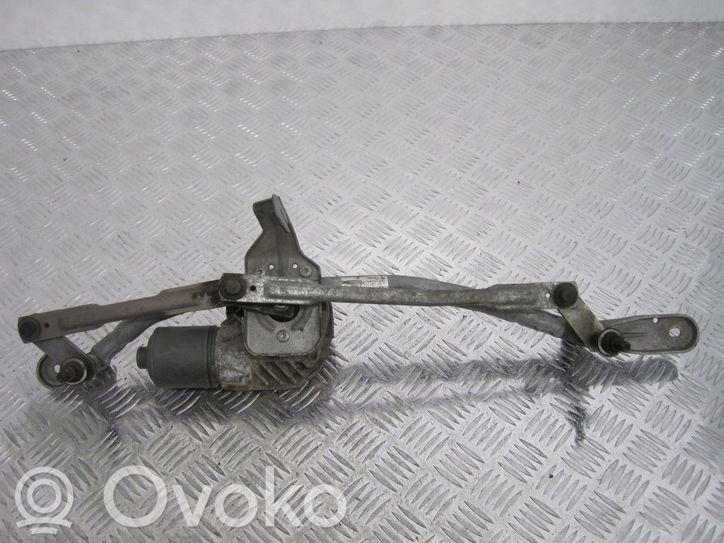 BMW 5 F10 F11 Front wiper linkage 