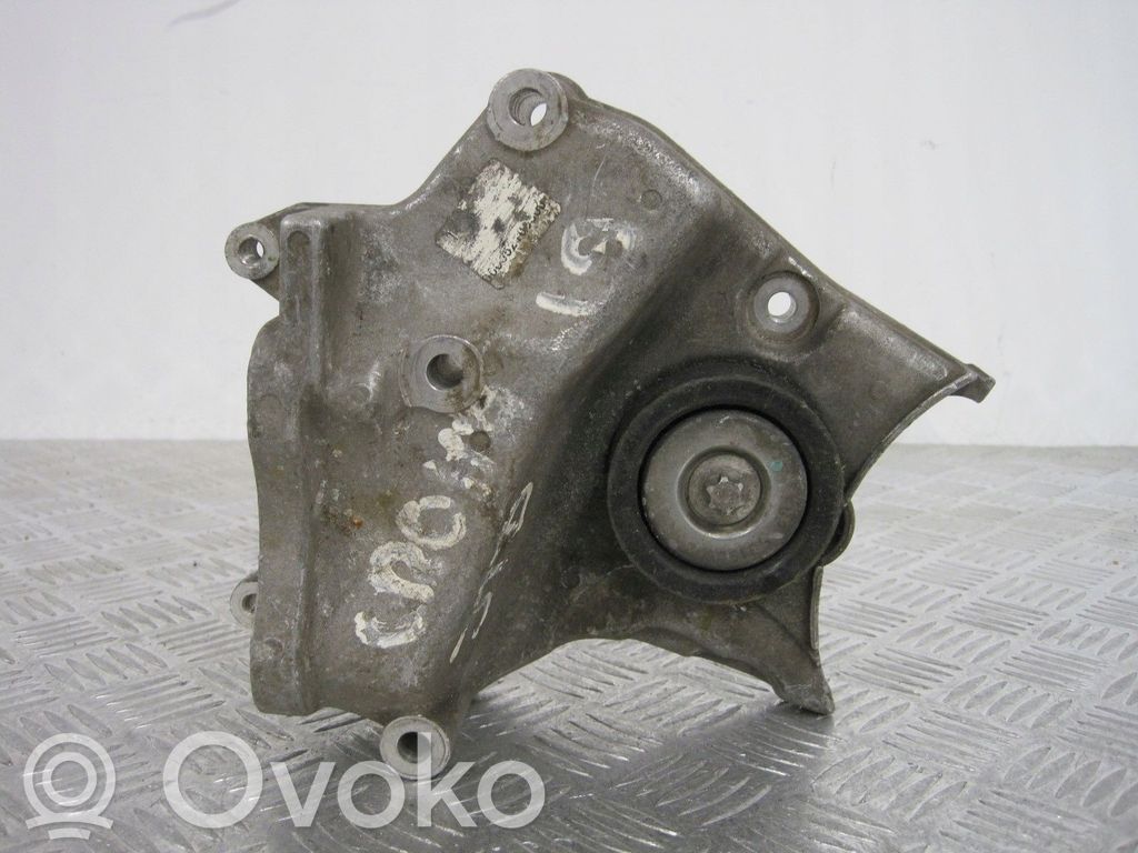 Fiat Croma Moottorin kiinnikekorvake 