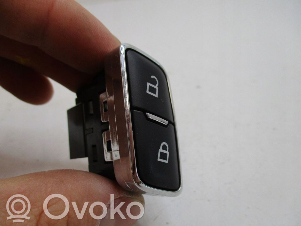 Ford Transit -  Tourneo Connect Central console control unit 