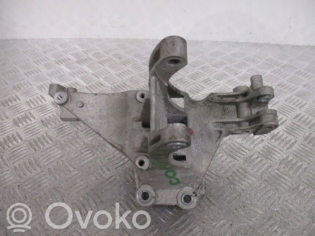 Engine mount bracket   68254563AB