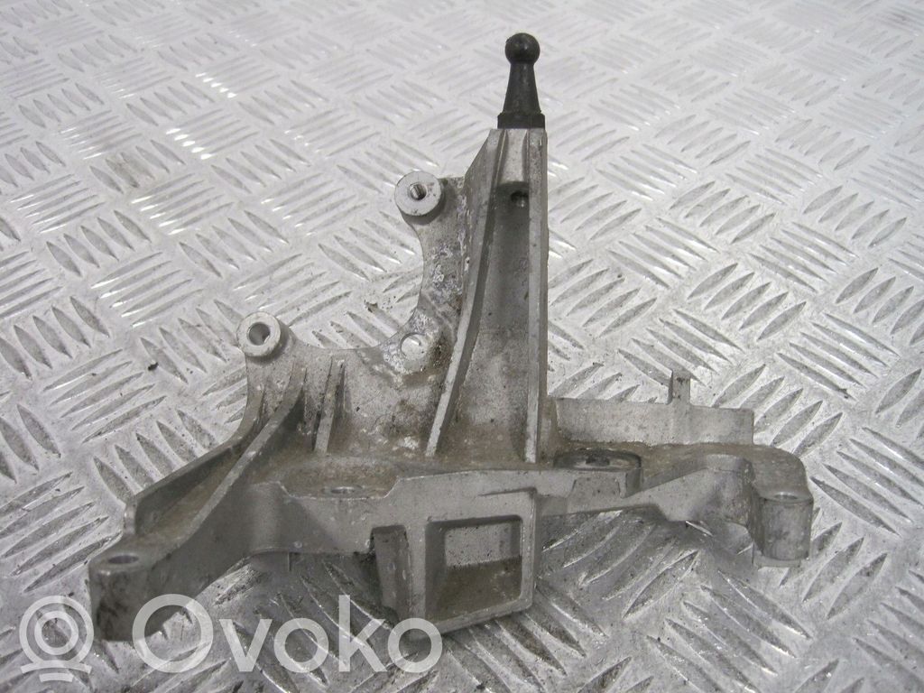Ford Courier Engine mount bracket 
