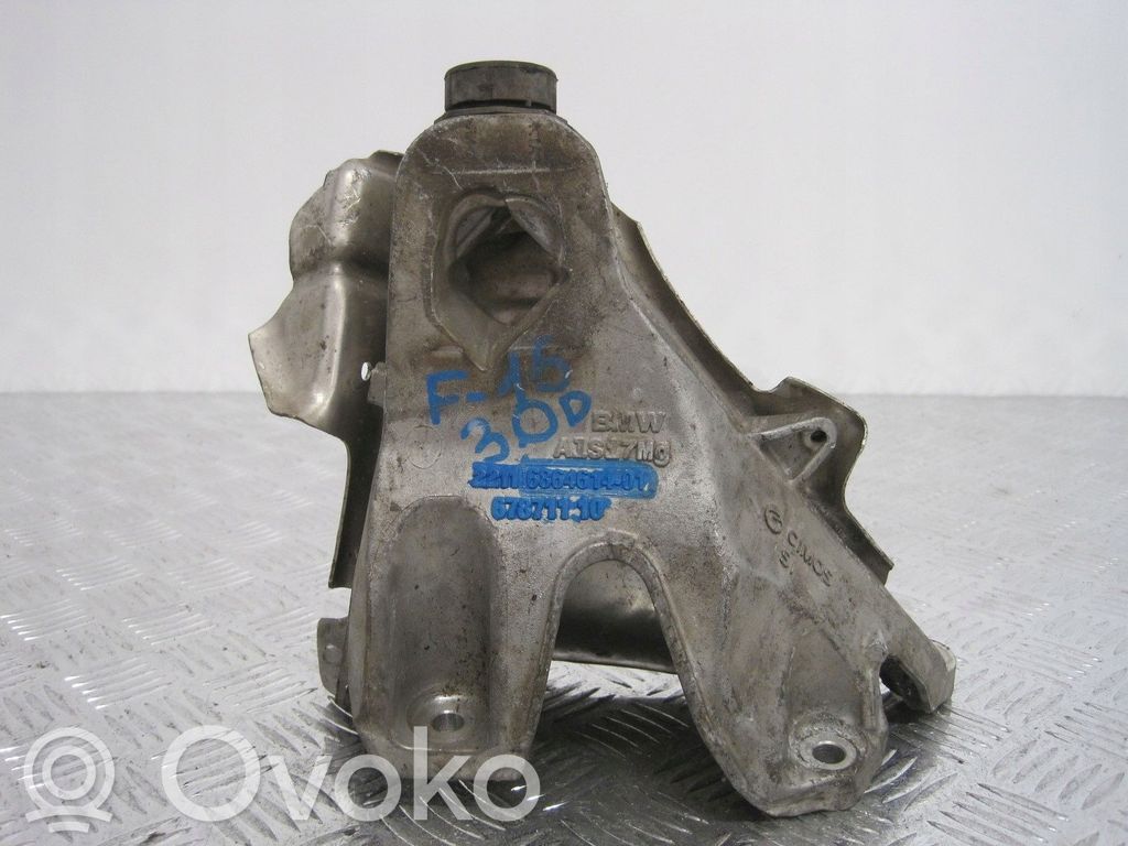 BMW X6 F16 Engine mount bracket 