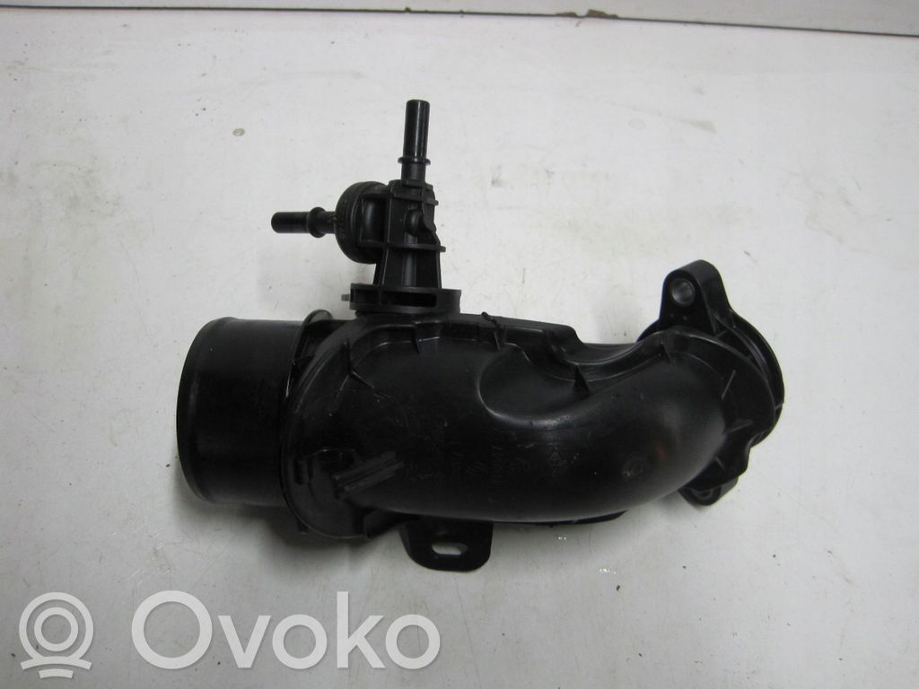 Nissan Qashqai Alte piese compartiment motor 