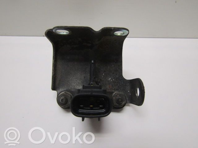 Soupape à vide   RF7J18211,RF7J18211,RF7J18211