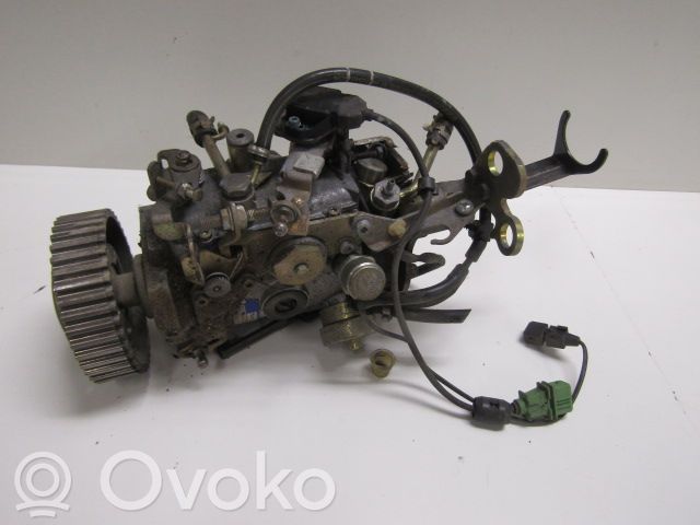 Volvo S40, V40 Fuel injection high pressure pump 