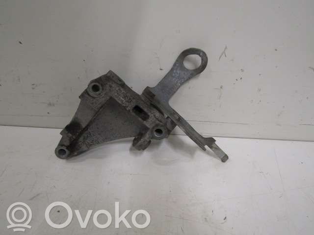 Saab 9-3 Ver1 Power steering pump mounting bracket 