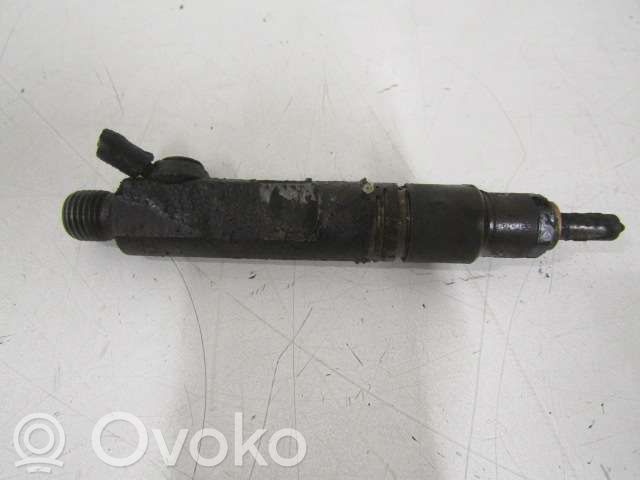 Inyector de combustible   0432193616,8602409,0741302010