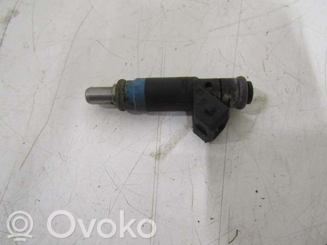 Ford Focus Fuel injector 