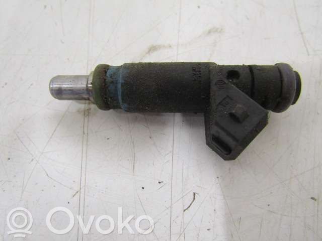 Ford Focus Fuel injector 