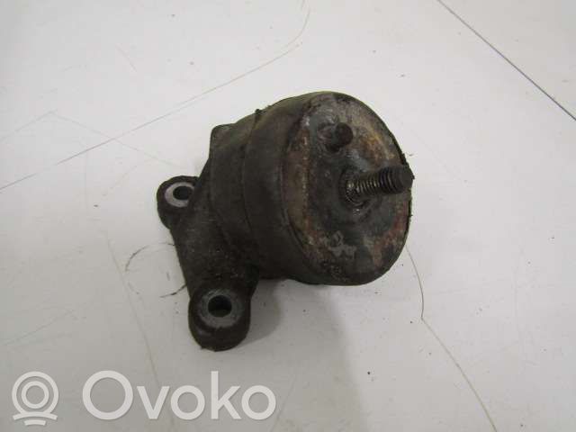 Engine mounting bracket   1357919