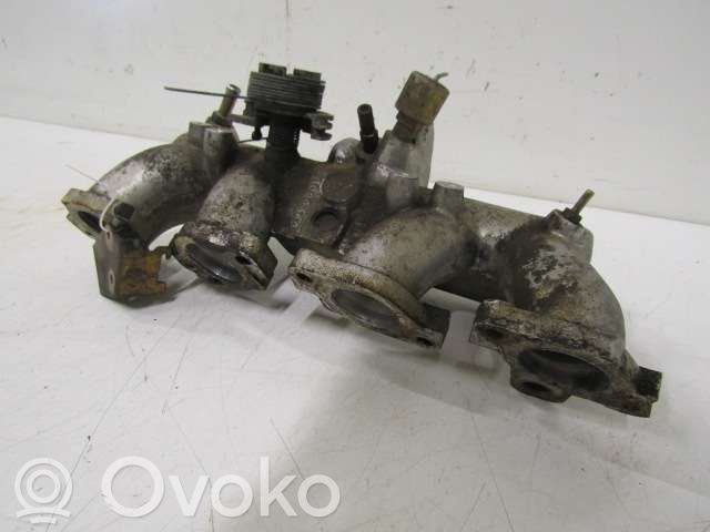 Volvo 240 Galerie admisie 