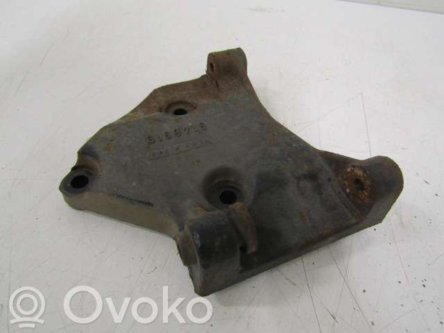 Volvo 940 Generator/alternator bracket 