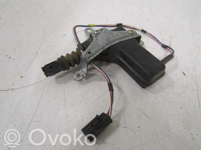Volvo 740 Motor de bloqueo de puertas 