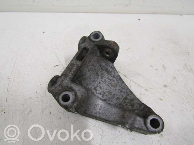 Saab 9-5 Power steering pump mounting bracket 