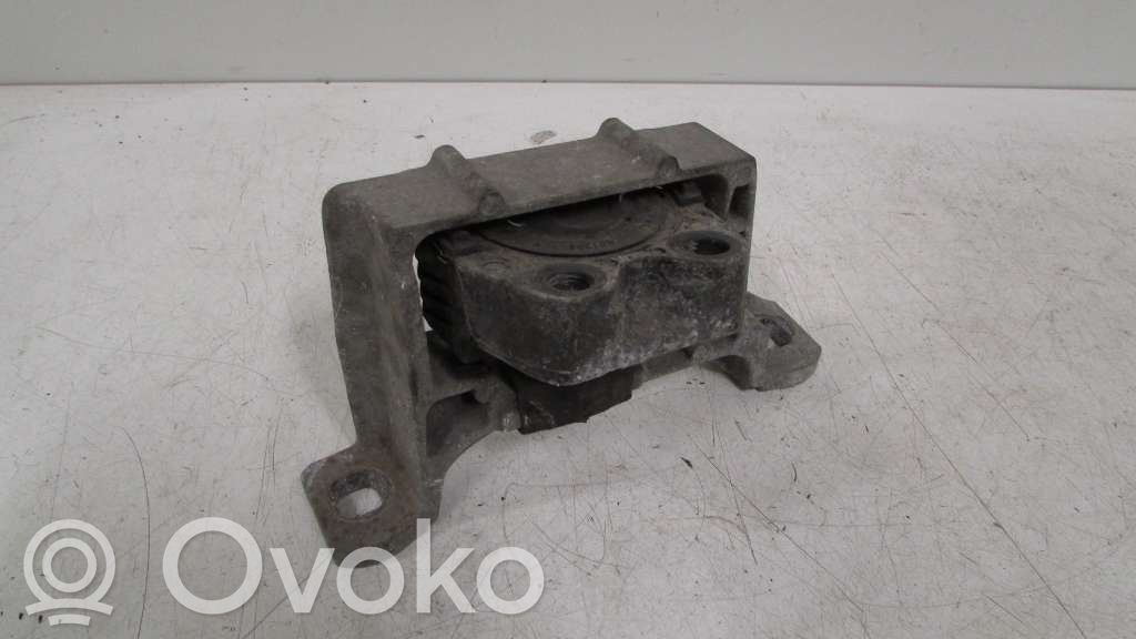 Engine mounting bracket   3M516F012BH,1930320,AV616F012FA