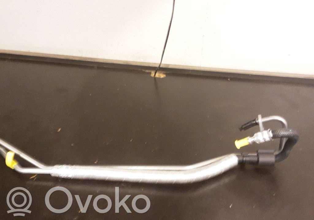 Ohjaustehostimen letkusto   6G913A212AH