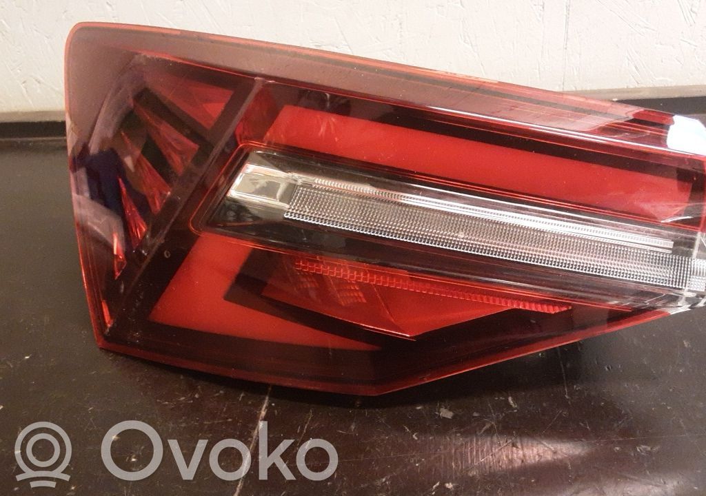 Takavalot   57A945207D,57A945207C