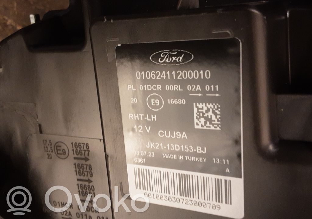 Ford Transit Custom Headlight/headlamp 