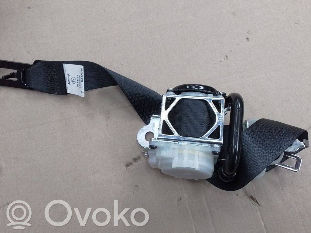 Front seatbelt   DA6A57L30B