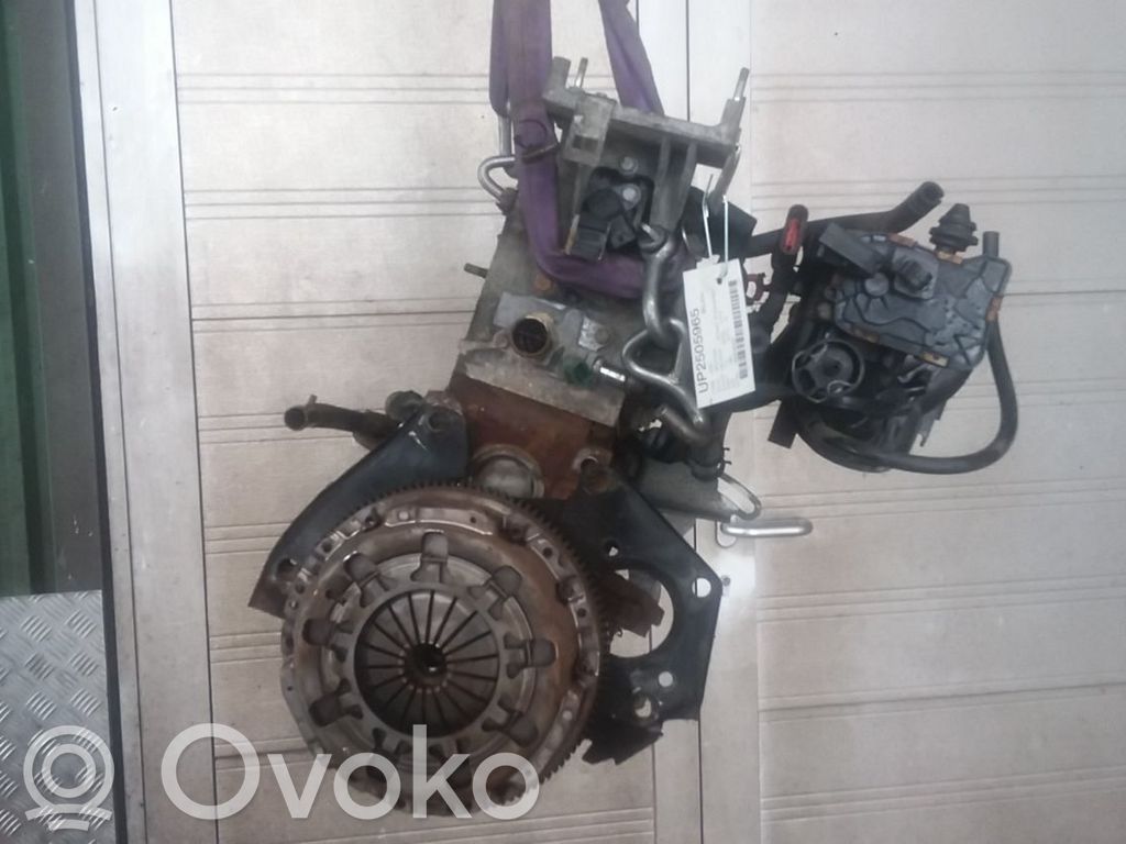 Engine   0000071752826