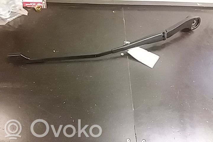 Front wiper blade arm   1893041