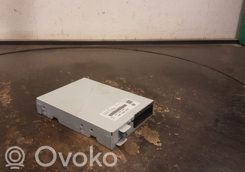 Volkswagen PASSAT B7 Reversing camera 