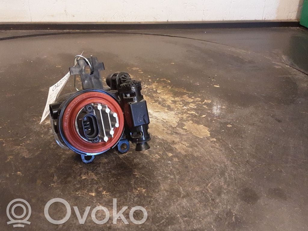 Miglas lukturis priekšā   261504122R