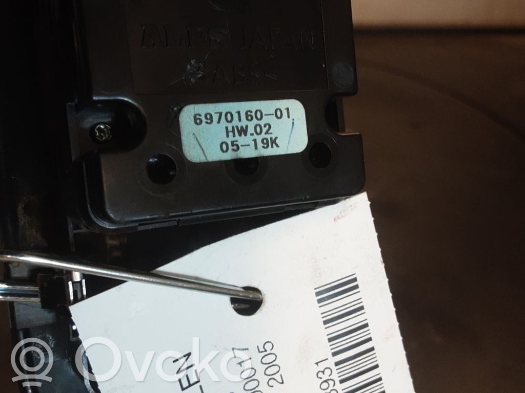 BMW 1 E81 E87 Electric window control switch 