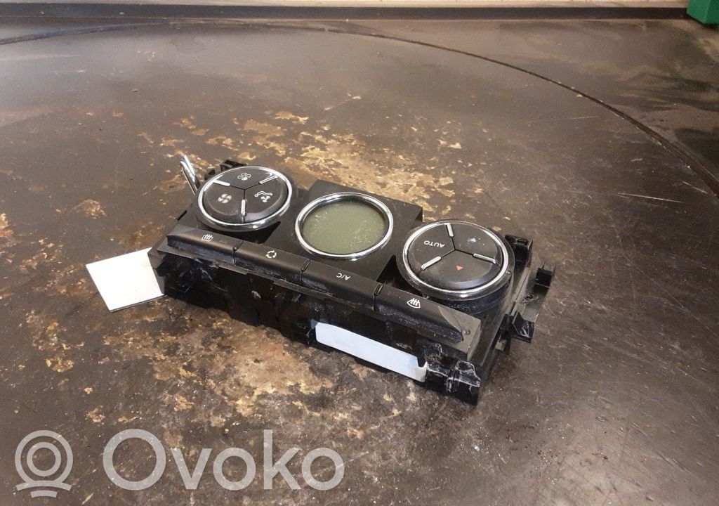 Climate control unit   X8038004DPD0S