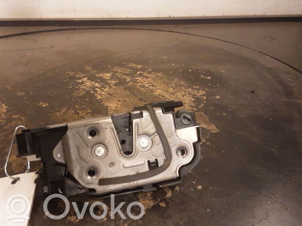 Central locking motor   5K1837016J