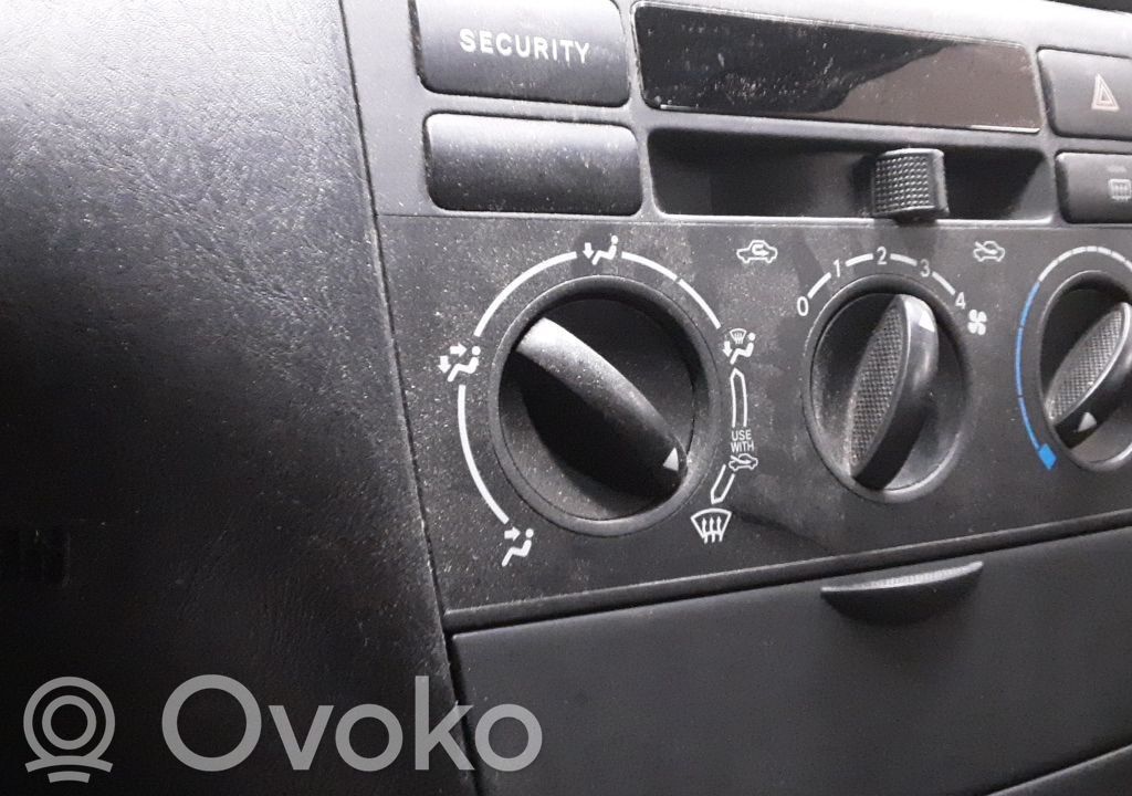 Toyota Corolla E120 E130 Climate control unit 