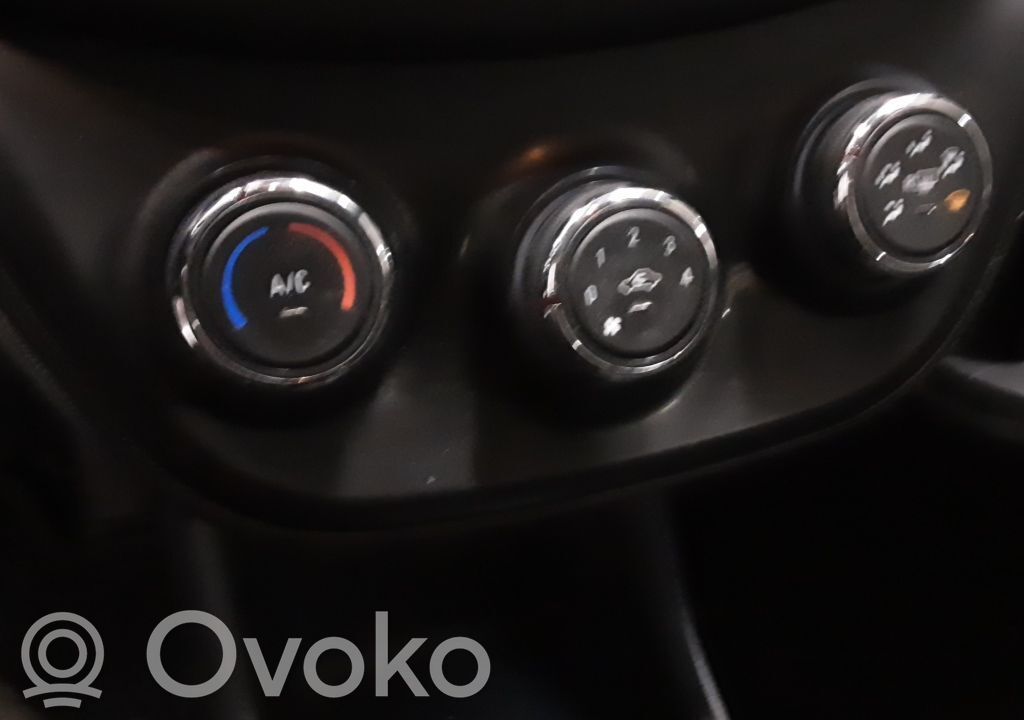 Opel Karl Climate control unit 