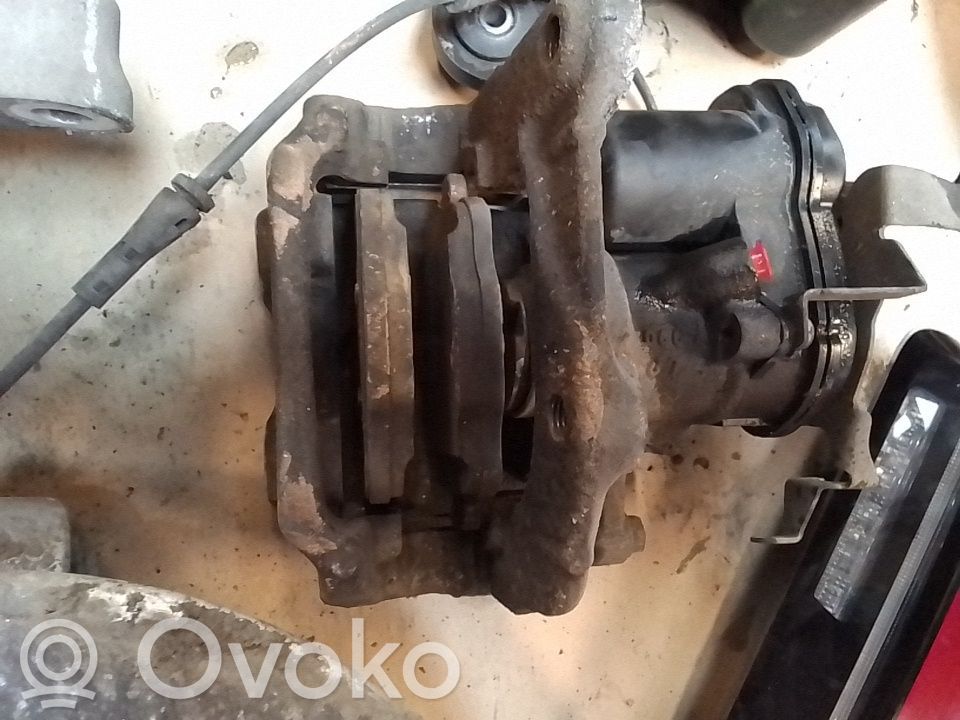 BMW 5 G30 G31 G38 Etrier frână spate 
