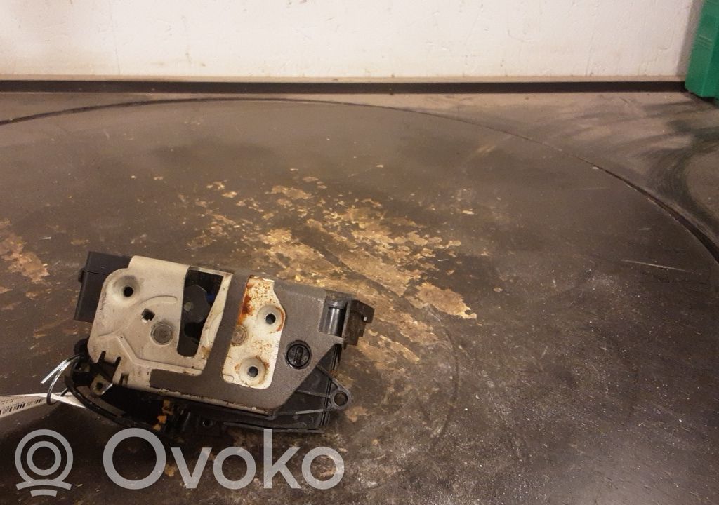 Central locking motor   1846684,AM5AR26412AE