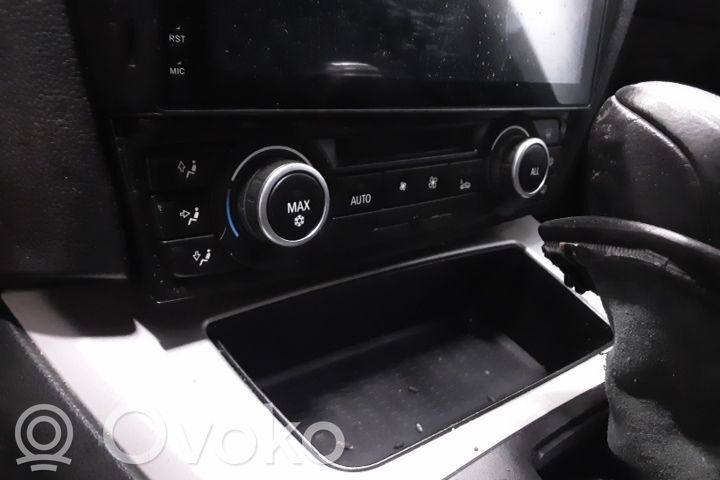 Unidad de control climatización   64119292263