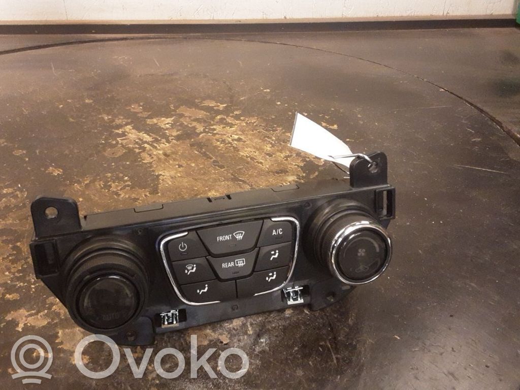 Climate control unit   42479608