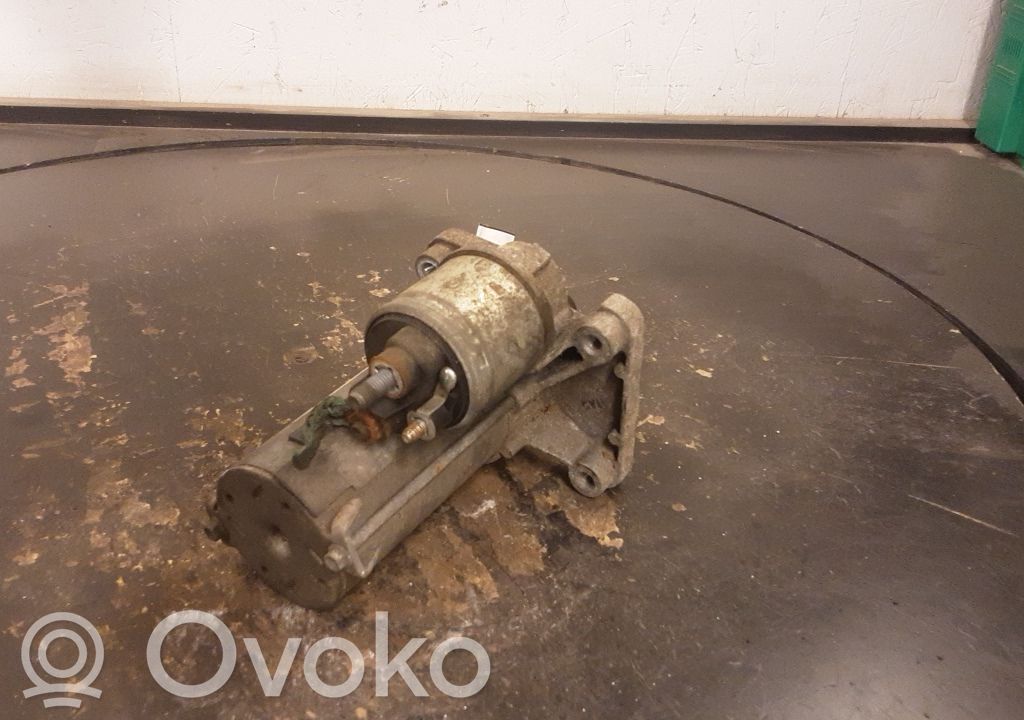 Starteris   8V2111000AE