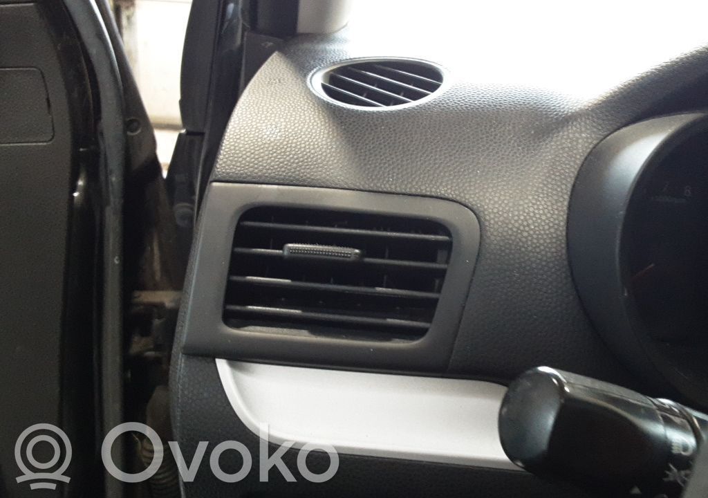 KIA Picanto Dash center air vent grill 