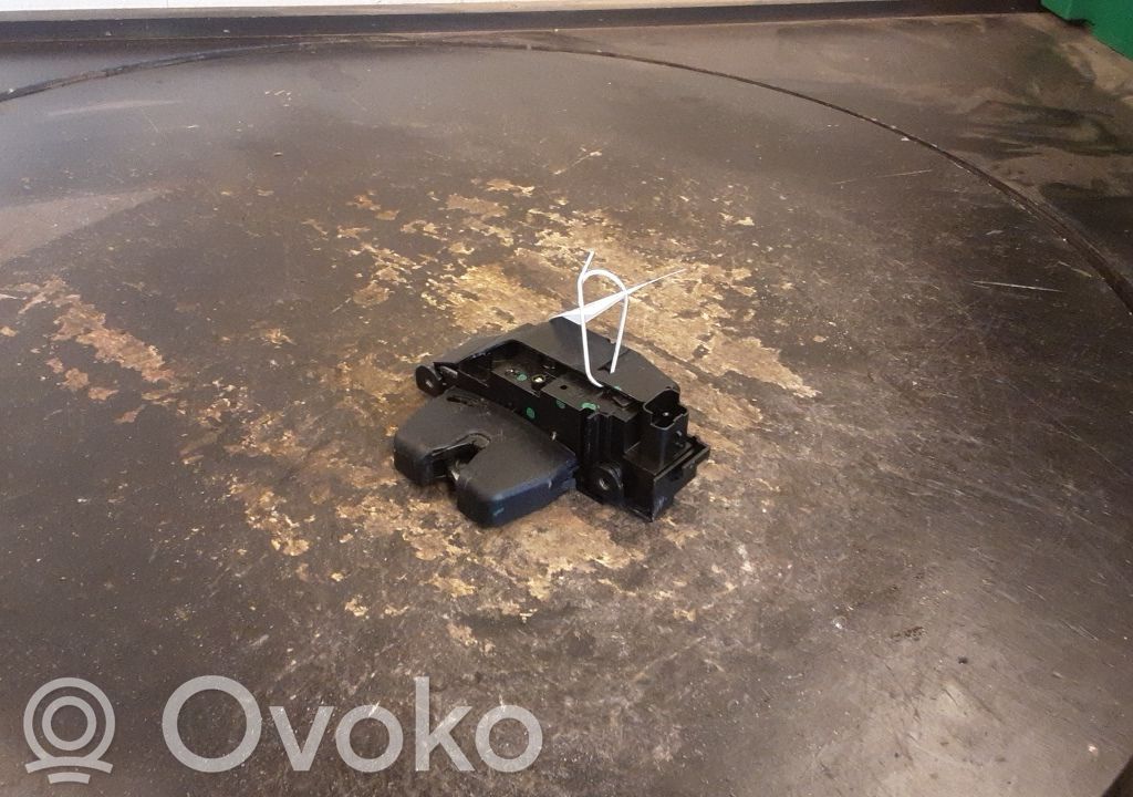 Peugeot 308 Central locking motor 