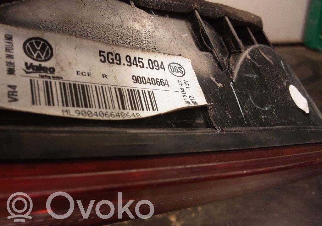 Volkswagen Golf VII Lampă spate în caroserie 